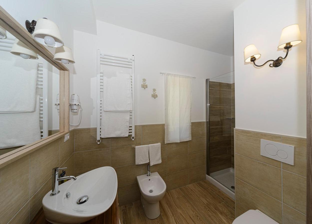 佩斯卡塞罗利 Relais Chalons D'Orange酒店 外观 照片